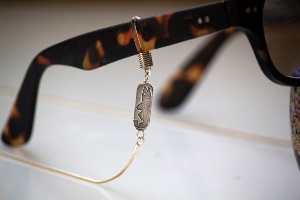 A Fisherman Frame Chain image 1