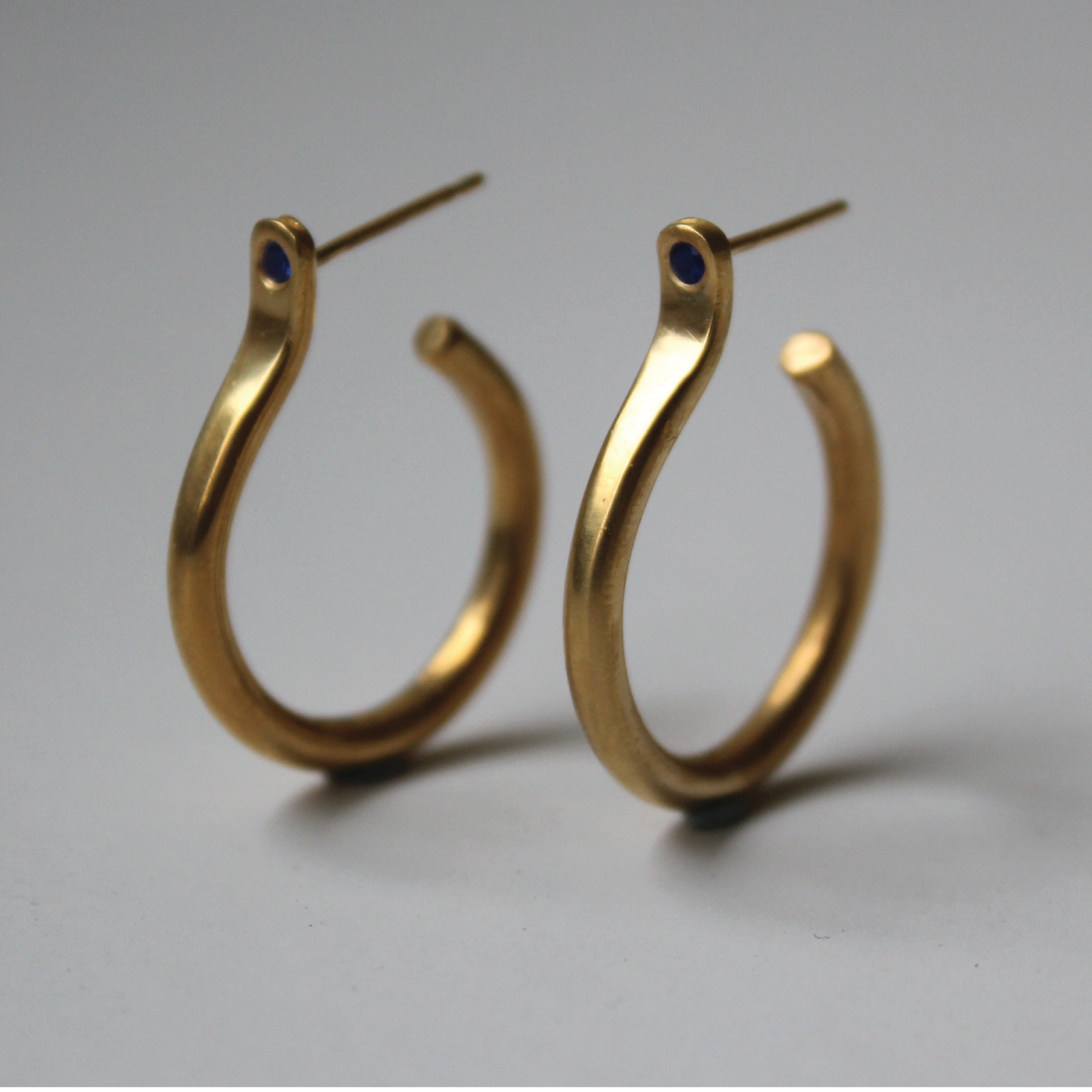 Lila Dot Earring image 1