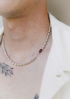 Rouge necklace