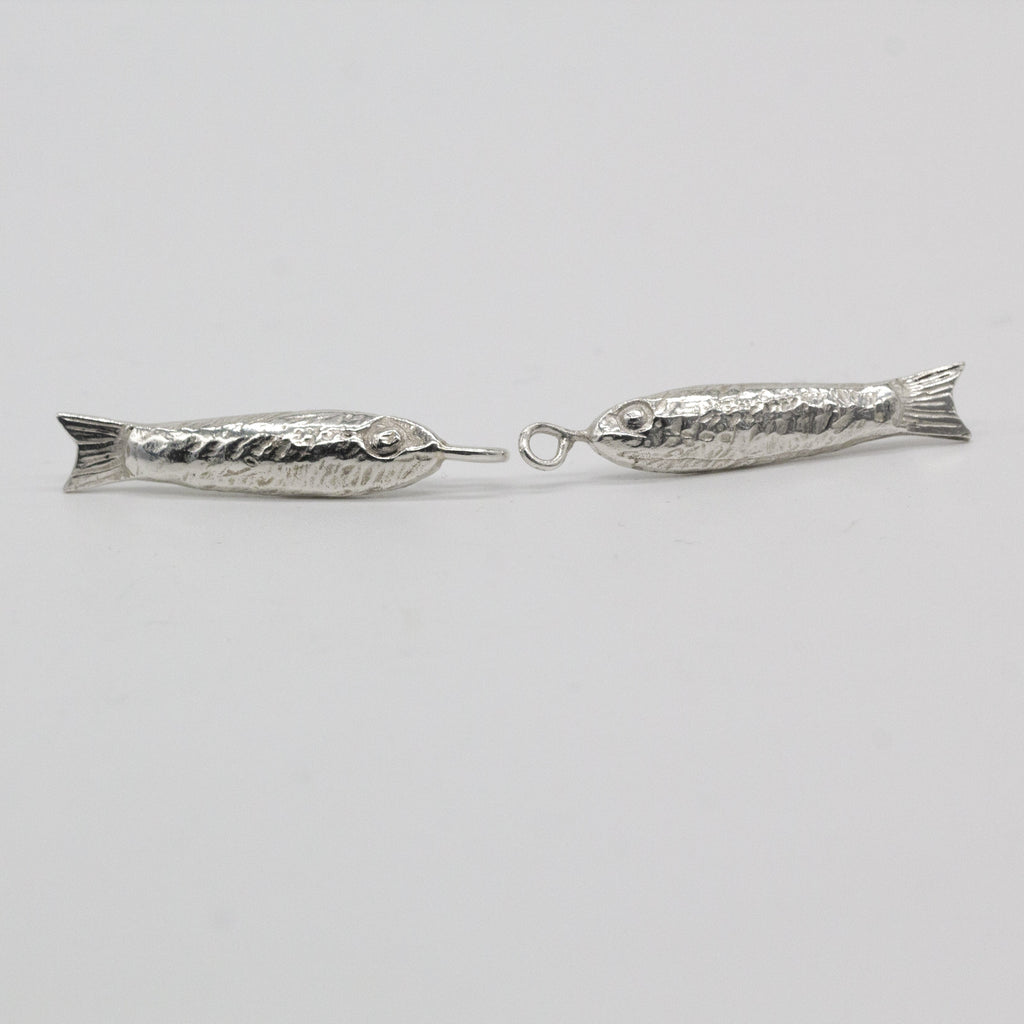 Fishy brooch