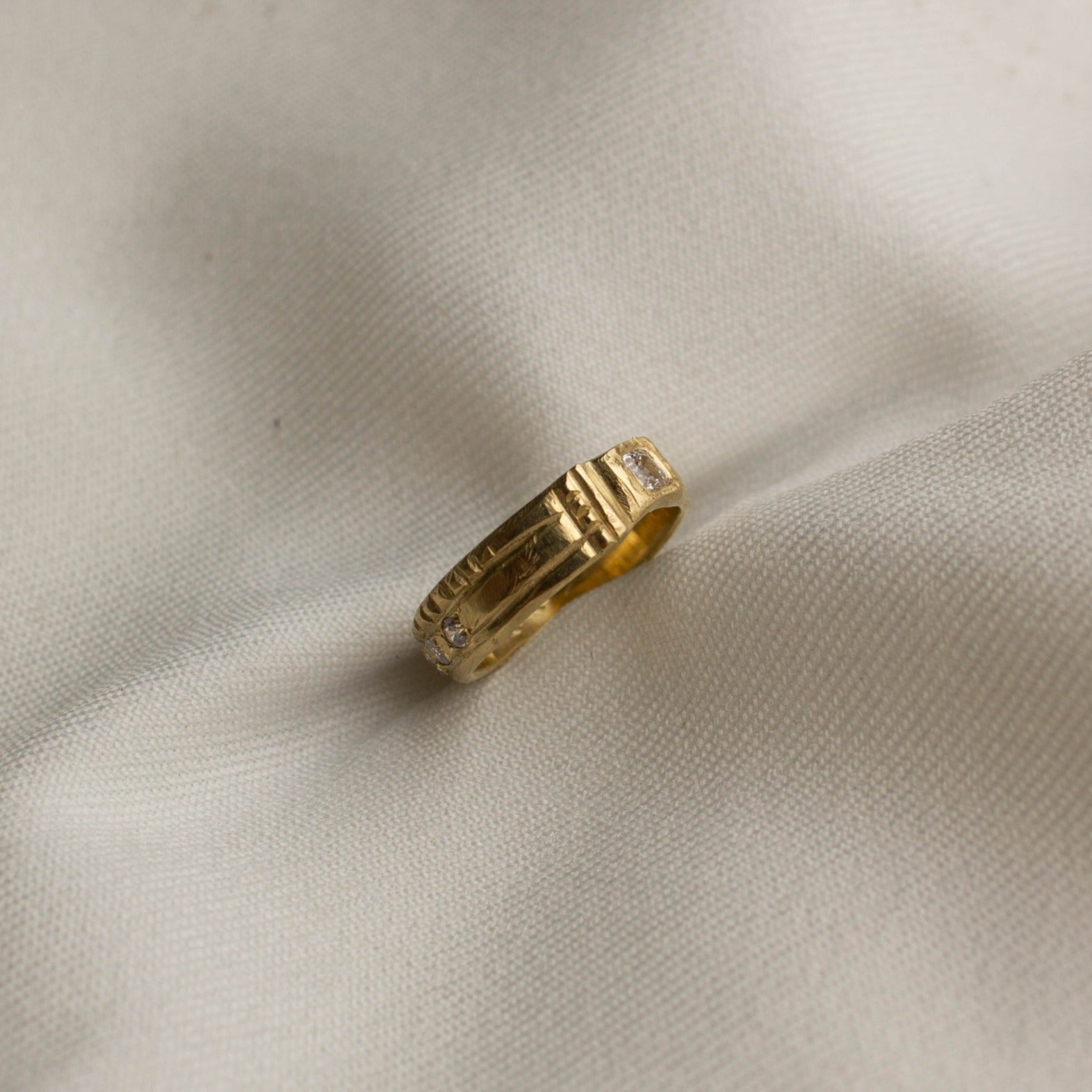 Anika ring image 2