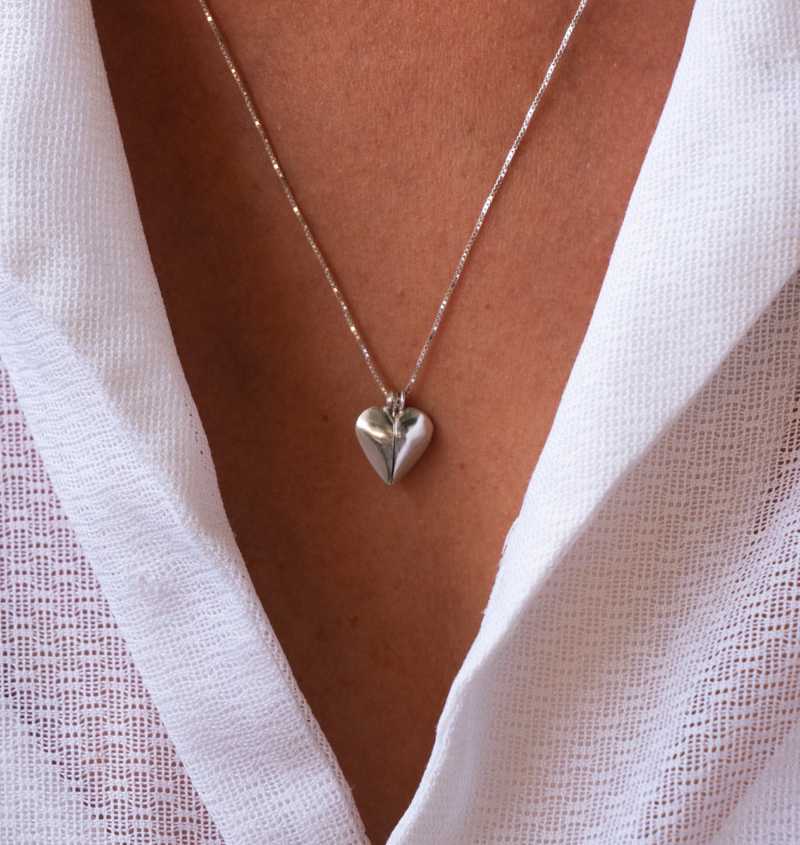 Locket Heart Necklace image 3