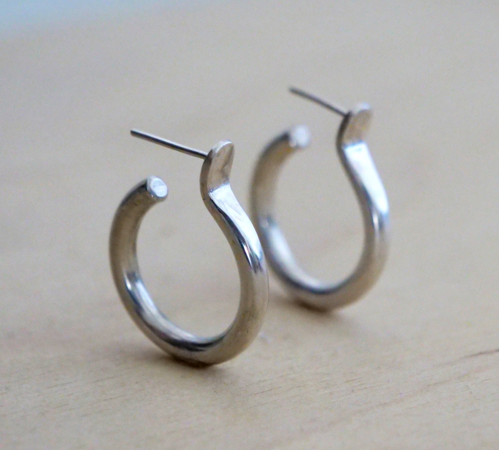 Lila Earrings image 1