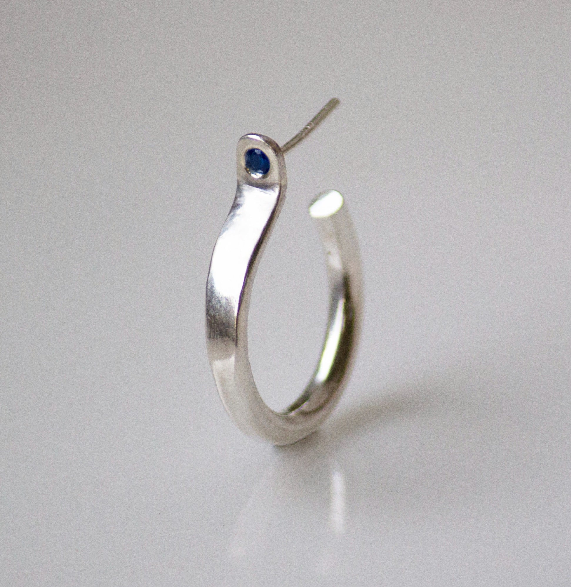 Lila Dot Earring image 0