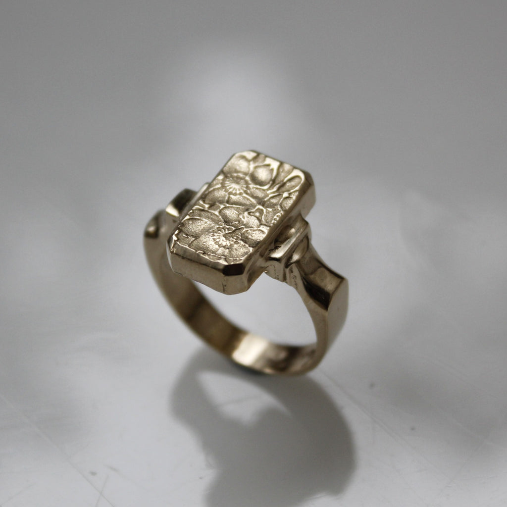 Gold Flora Ring image 1