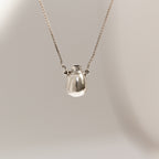 Pelika Necklace image 2